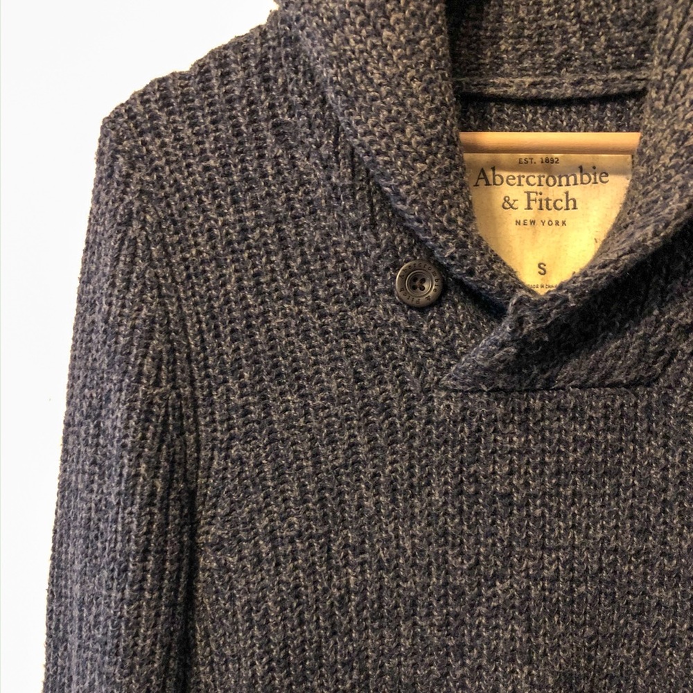 Abercrombie & Finch Gray Cowl-neck Sweater